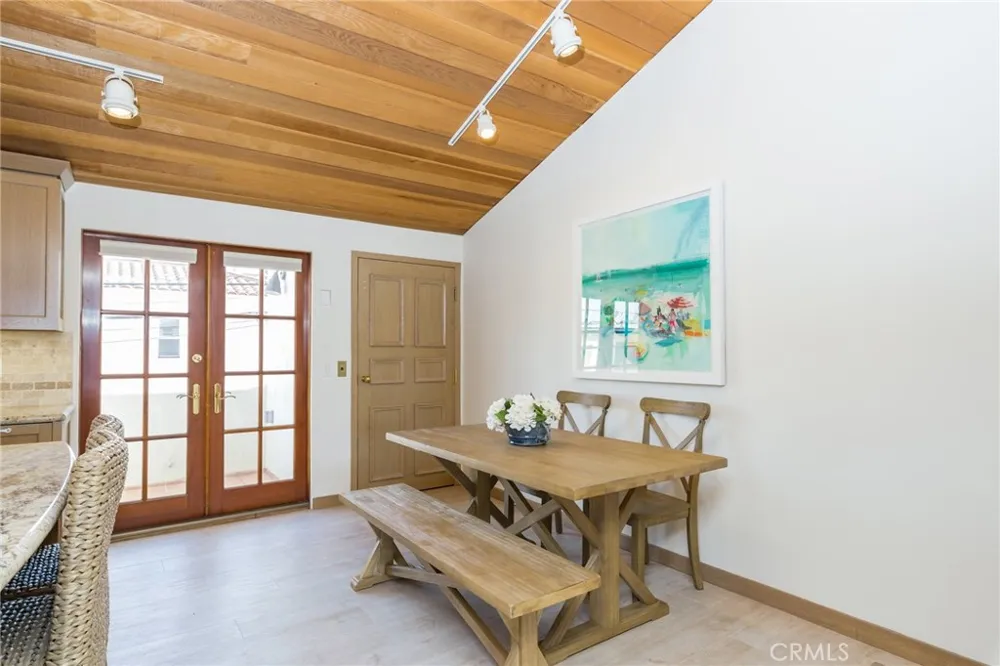 1110 Esplanade #9 Redondo Beach, CA 90277