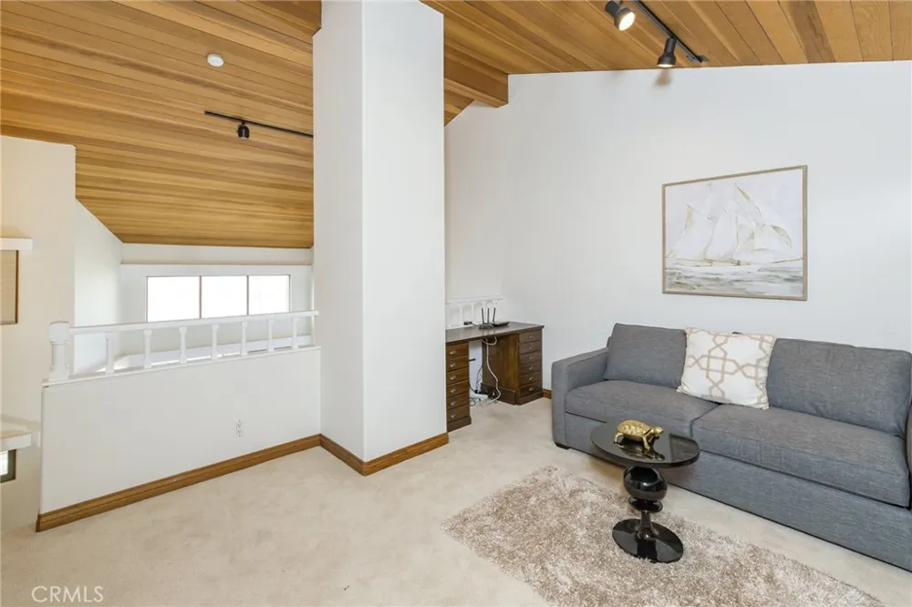 1110 Esplanade #9 Redondo Beach, CA 90277