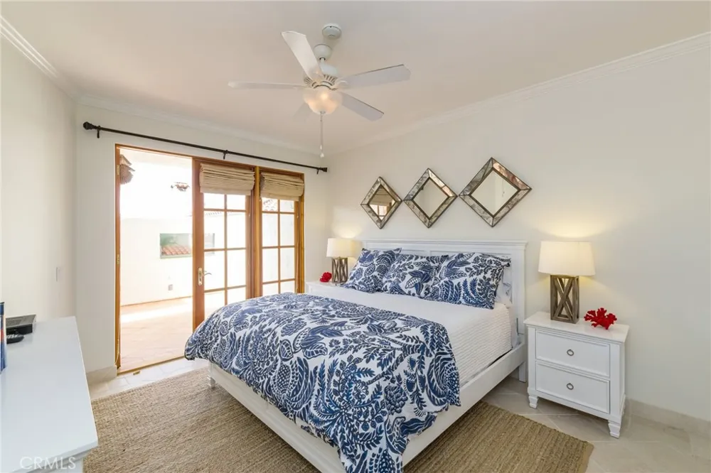 1110 Esplanade #9 Redondo Beach, CA 90277