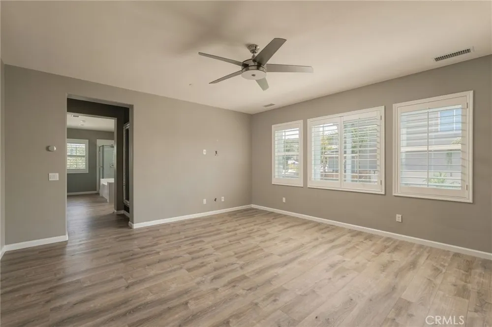 11525 Sparrow Corona, CA 92883