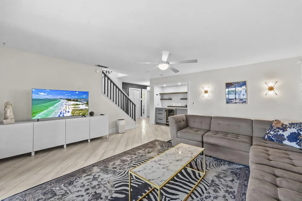 13400 Bedford Mews Court Wellington, FL 33414