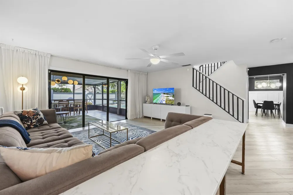 13400 Bedford Mews Court Wellington, FL 33414