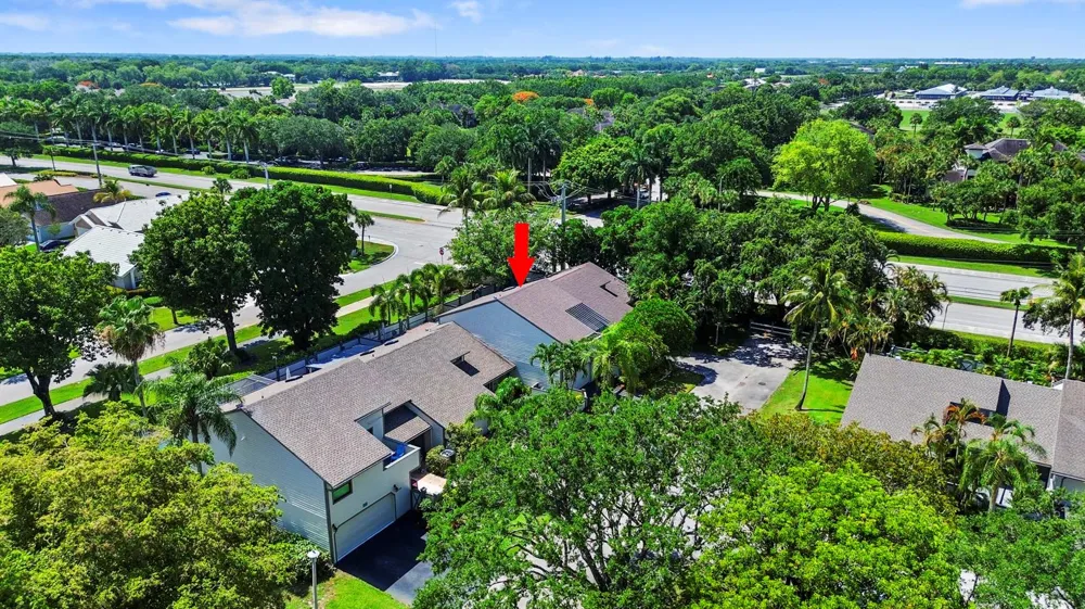 13400 Bedford Mews Court Wellington, FL 33414
