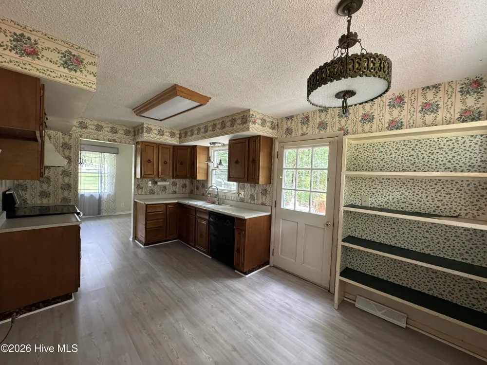 118 Oakwood Drive Havelock, NC 28532