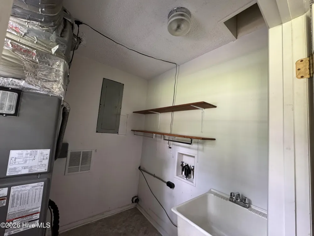 118 Oakwood Drive Havelock, NC 28532