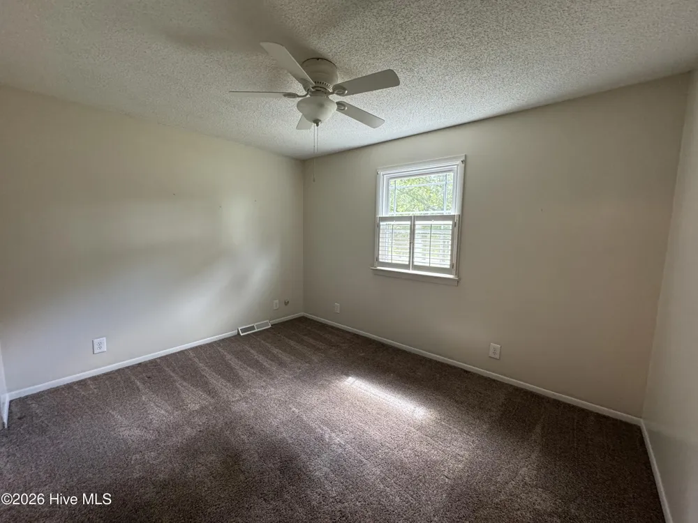 118 Oakwood Drive Havelock, NC 28532