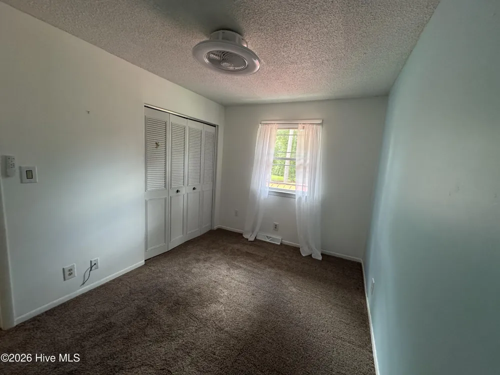 118 Oakwood Drive Havelock, NC 28532