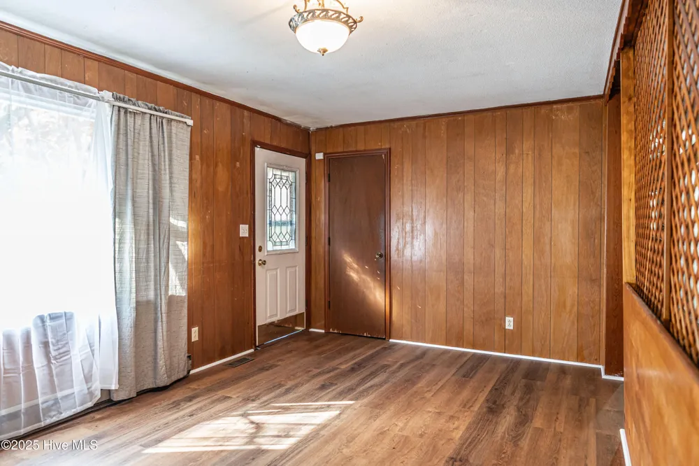 806 Currie Street Carthage, NC 28327