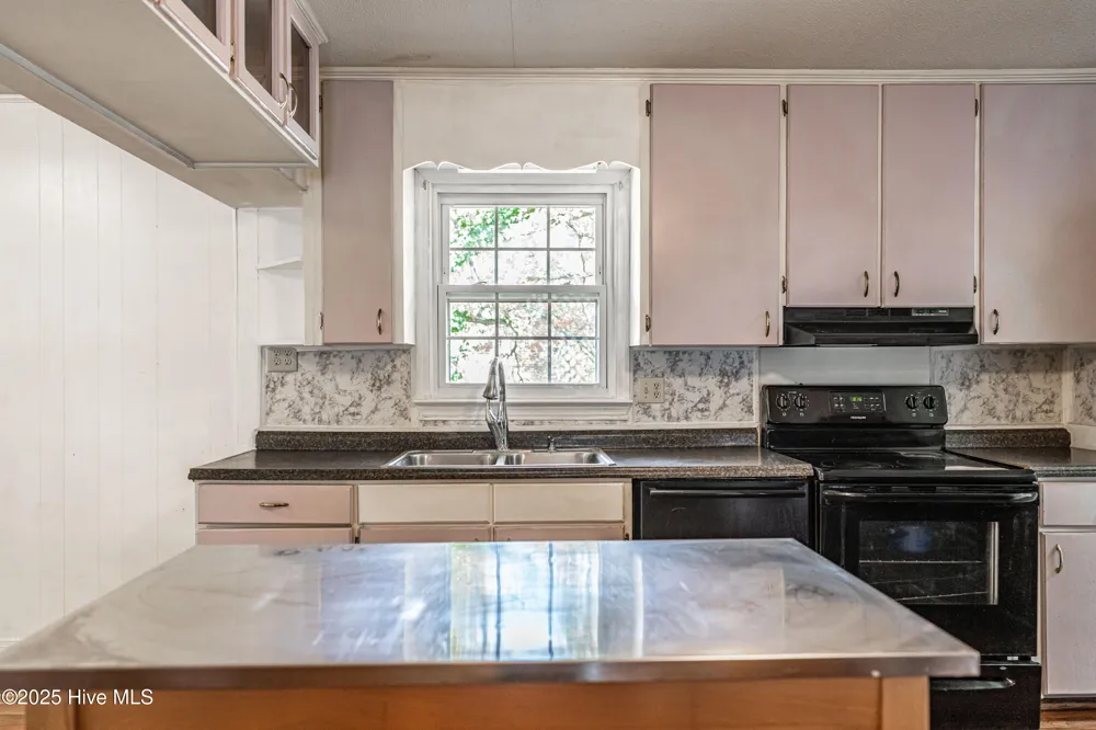 806 Currie Street Carthage, NC 28327