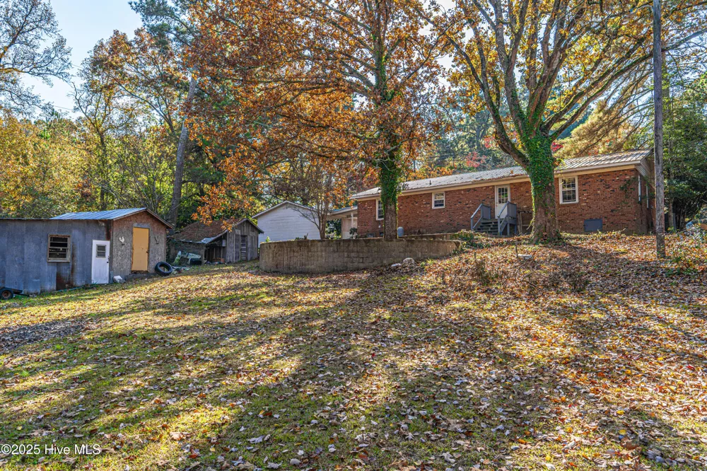 806 Currie Street Carthage, NC 28327