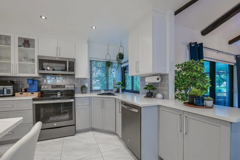 3457 SPRING BLUFF PLACE #14 Lauderhill, FL 33319