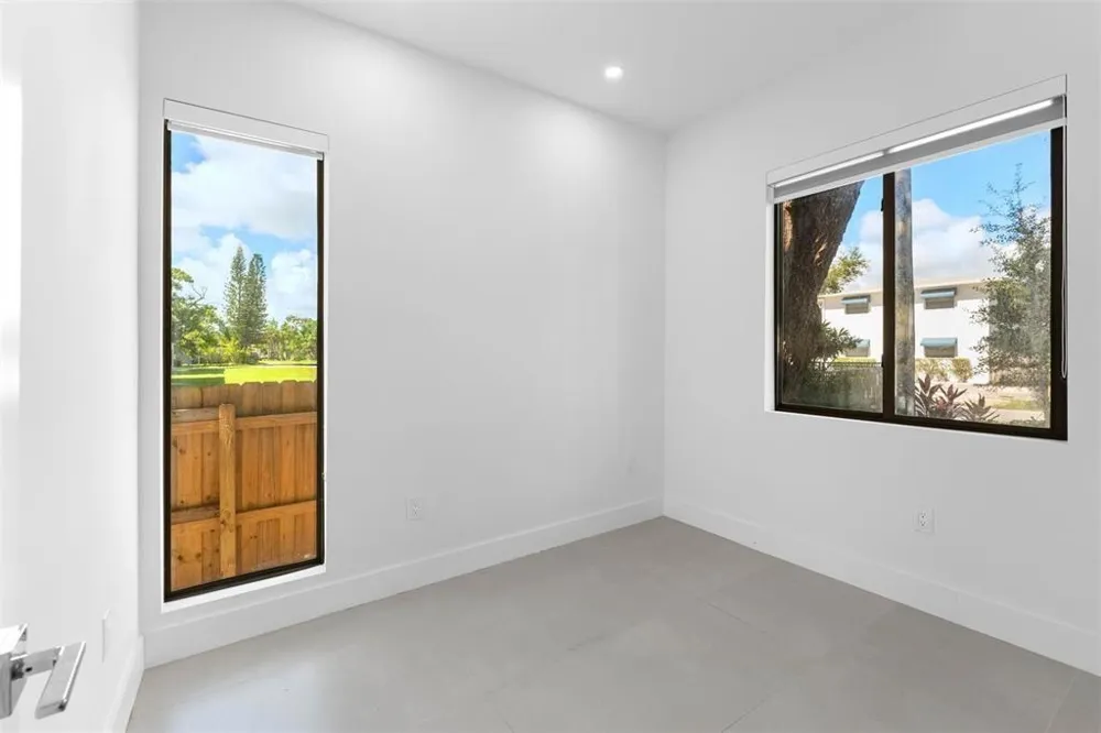 828 SW 30TH STREET Fort Lauderdale, FL 33315