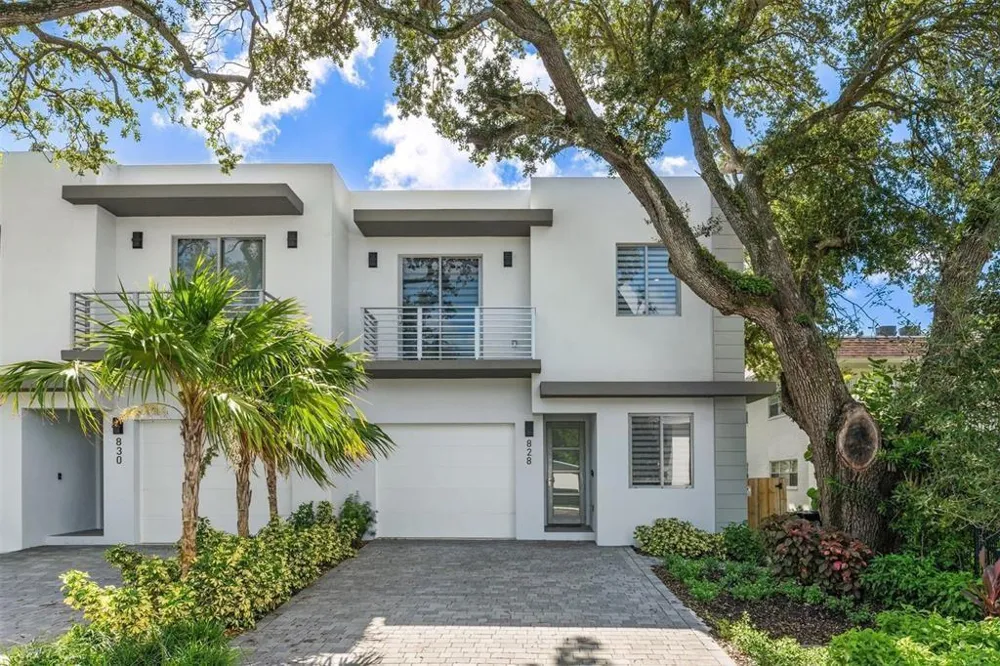 828 SW 30TH STREET Fort Lauderdale, FL 33315