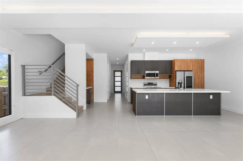 828 SW 30TH STREET Fort Lauderdale, FL 33315