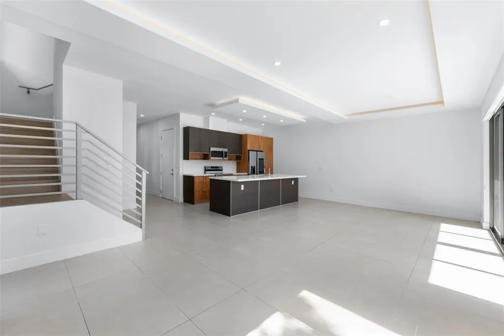828 SW 30TH STREET Fort Lauderdale, FL 33315