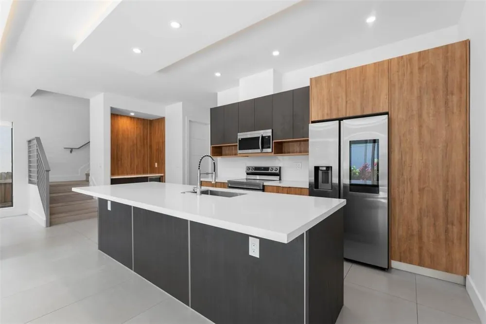 828 SW 30TH STREET Fort Lauderdale, FL 33315