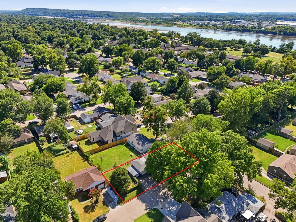 1004 E 38th Street Tulsa, OK 74105