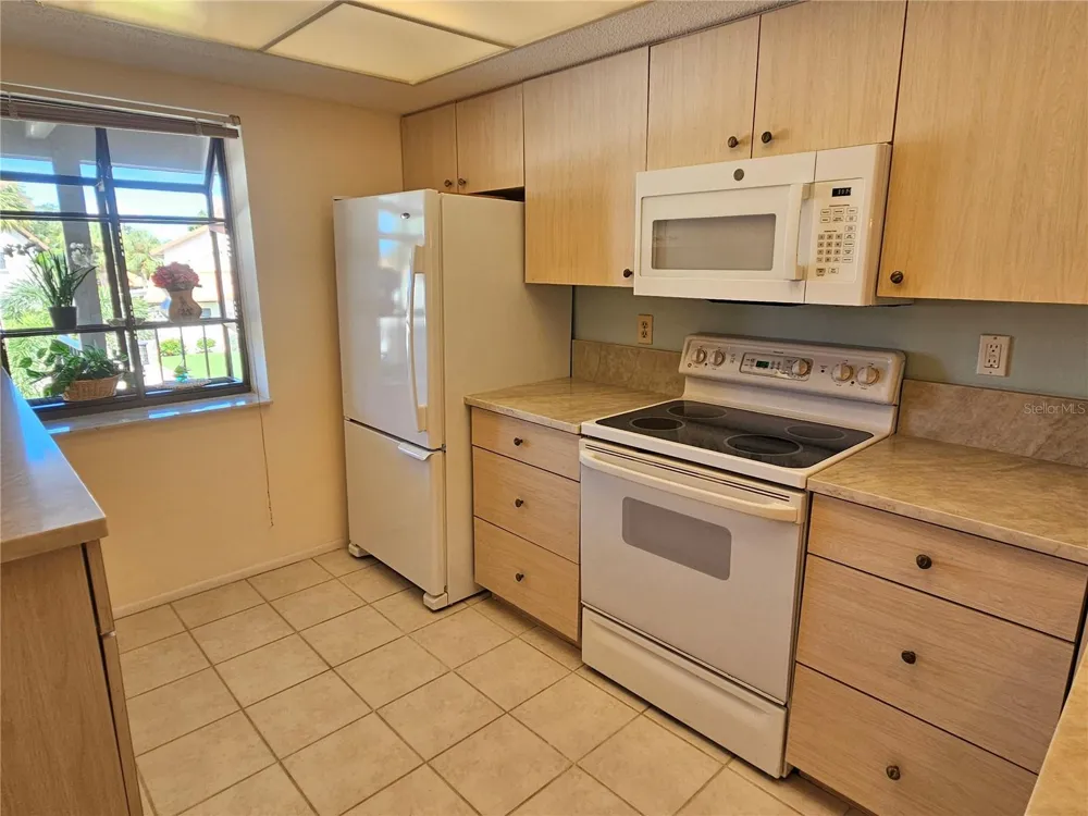 756 AVENIDA ESTANCIA #162 Venice, FL 34292