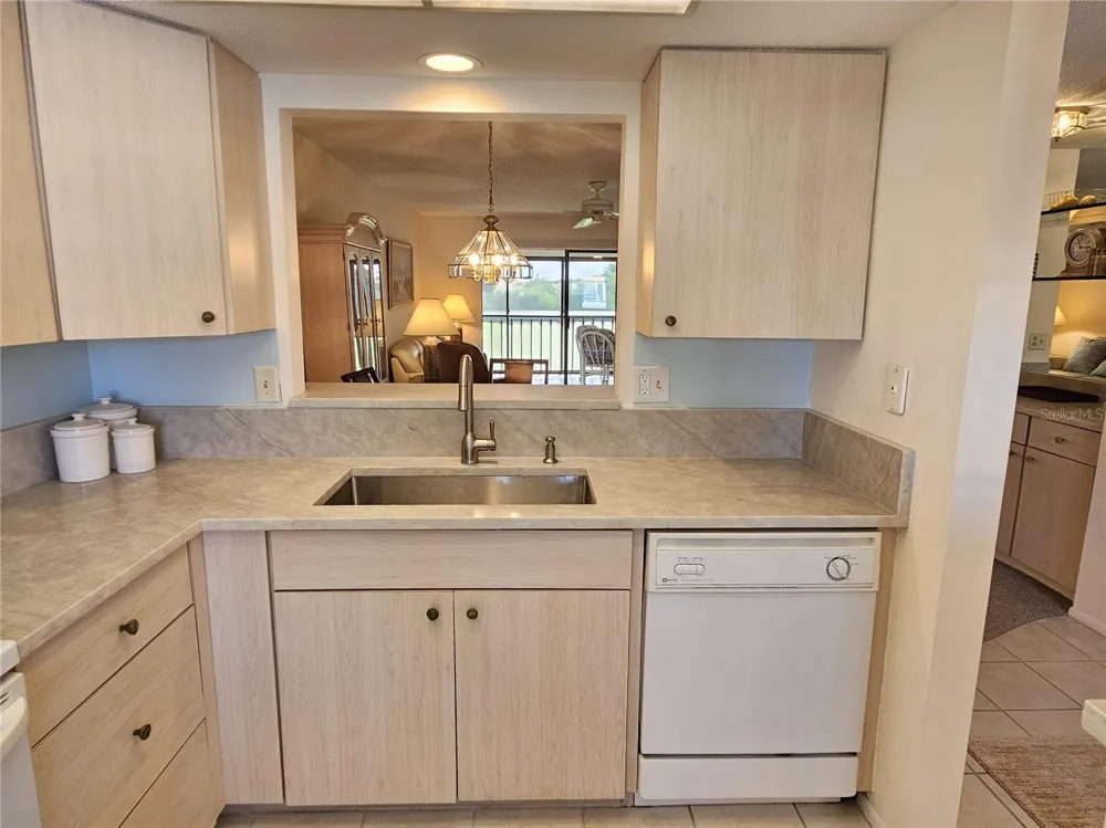 756 AVENIDA ESTANCIA #162 Venice, FL 34292