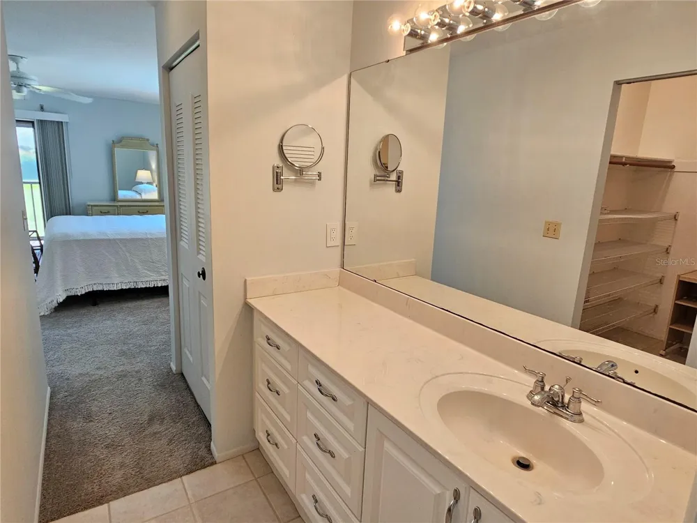 756 AVENIDA ESTANCIA #162 Venice, FL 34292