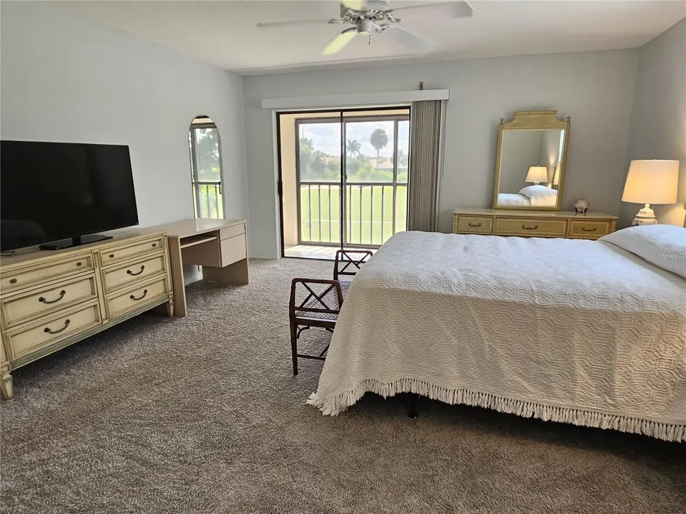 756 AVENIDA ESTANCIA #162 Venice, FL 34292