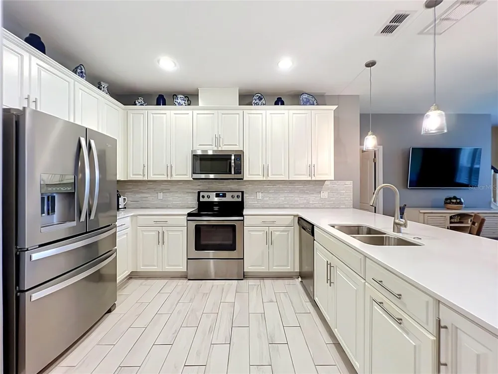 17457 CHATEAU PINE WAY Clermont, FL 34711