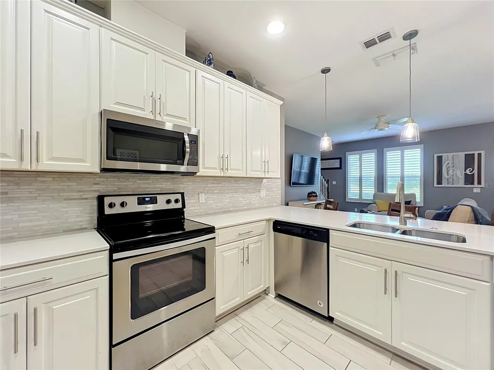 17457 CHATEAU PINE WAY Clermont, FL 34711