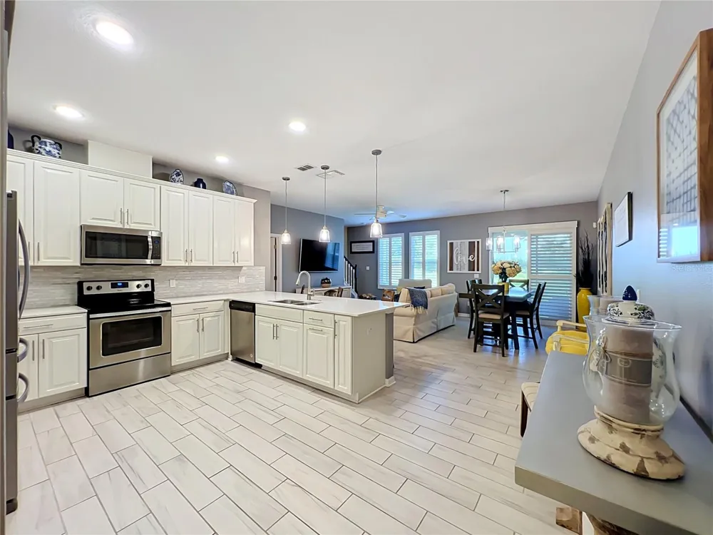 17457 CHATEAU PINE WAY Clermont, FL 34711