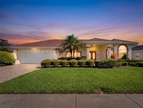 8425 DANBURY LANE