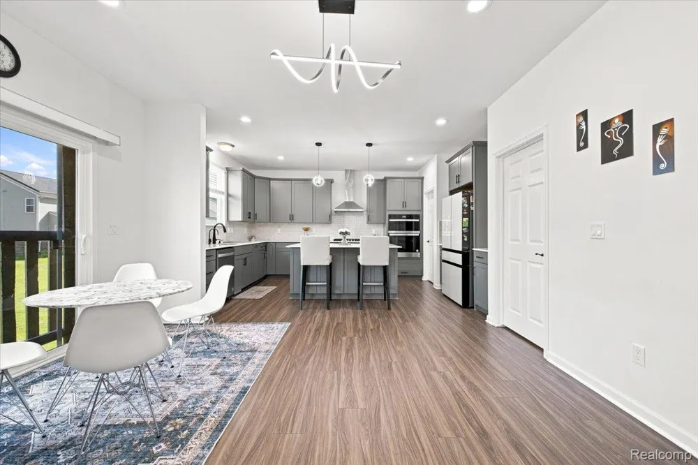 58802 Falabella Drive Lyon Charter Township, MI 48178