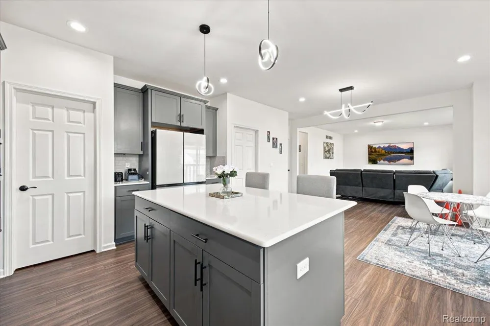58802 Falabella Drive Lyon Charter Township, MI 48178