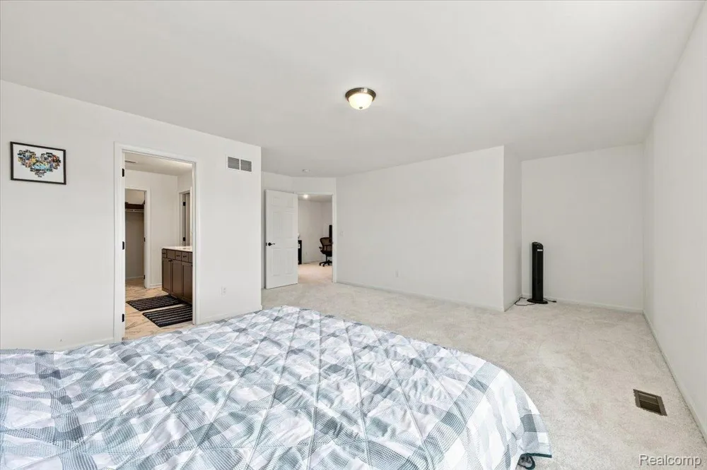 58802 Falabella Drive Lyon Charter Township, MI 48178