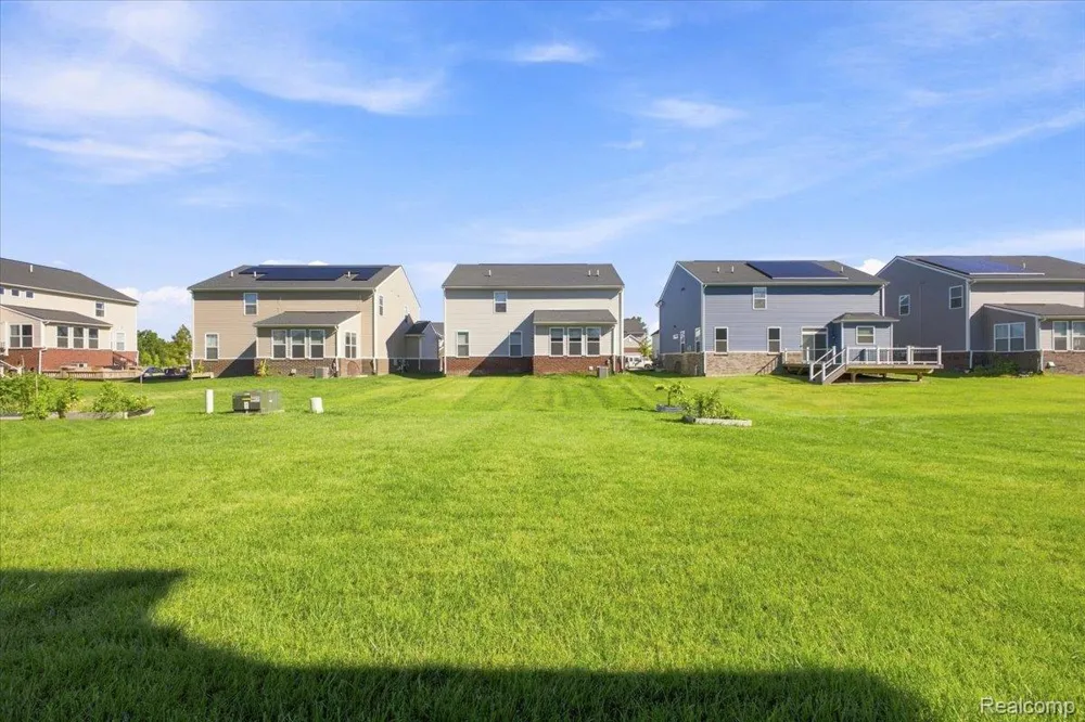 58802 Falabella Drive Lyon Charter Township, MI 48178