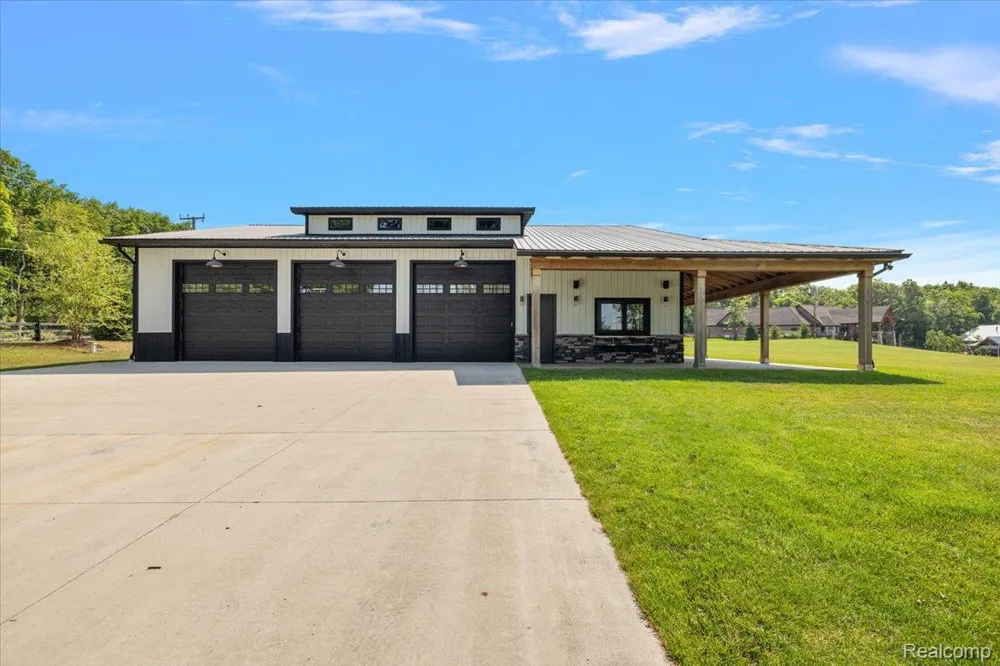 3697 Mitchell Road Elba Township, MI 48446