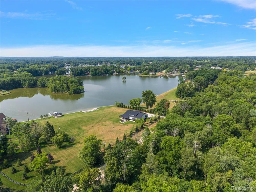3697 Mitchell Road Elba Township, MI 48446