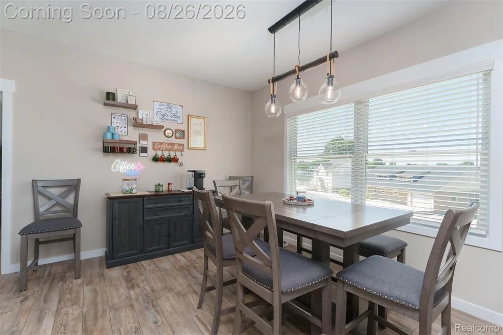 454 E Shore Drive Northfield Township, MI 48189