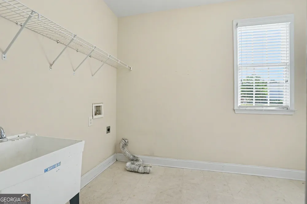 1031 Jordan RD Dacula, GA 30019