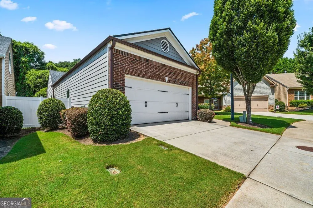 173 Heritage Pointe Woodstock, GA 30189