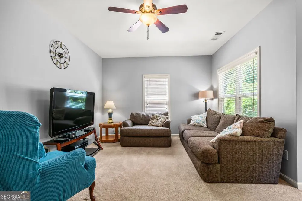 173 Heritage Pointe Woodstock, GA 30189