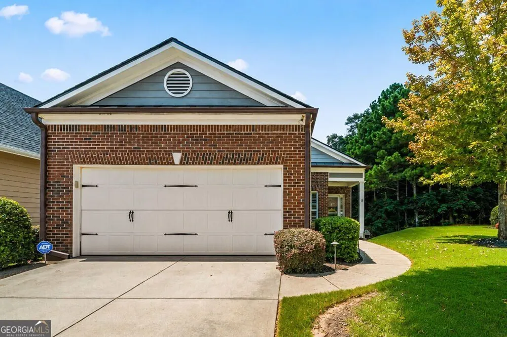 173 Heritage Pointe Woodstock, GA 30189