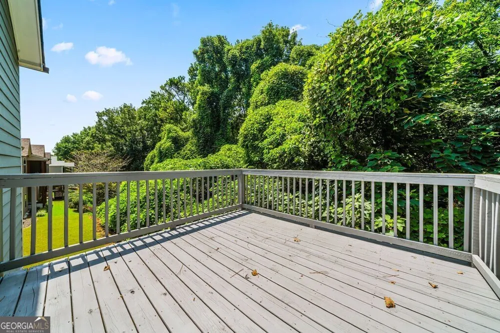 173 Heritage Pointe Woodstock, GA 30189