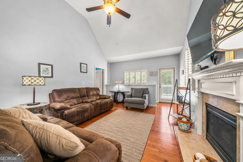 173 Heritage Pointe Woodstock, GA 30189