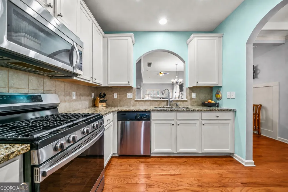 173 Heritage Pointe Woodstock, GA 30189