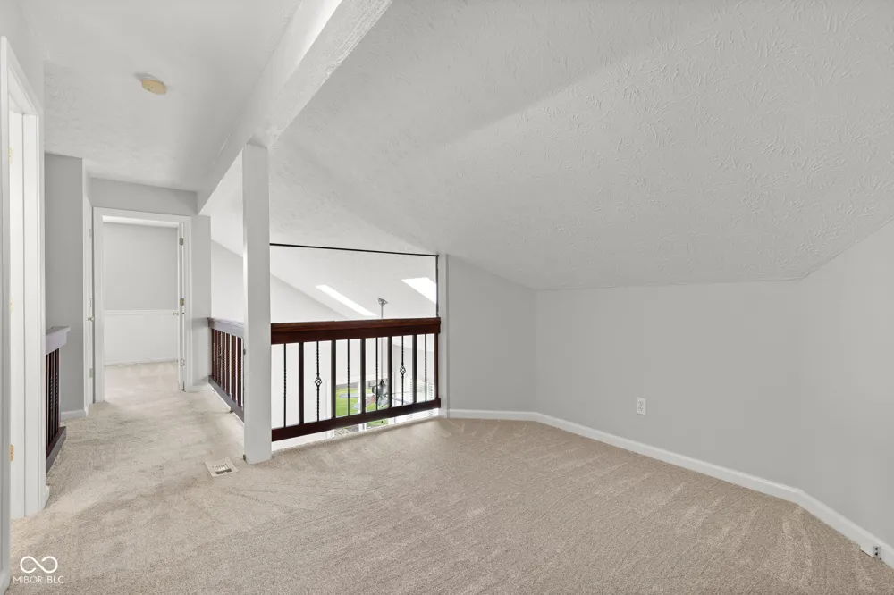 6407 Bayside South Drive Indianapolis, IN 46250