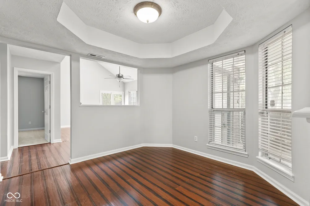 6407 Bayside South Drive Indianapolis, IN 46250