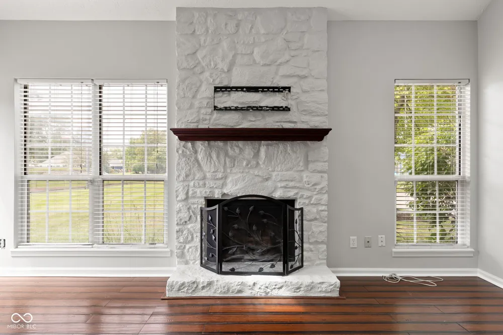 6407 Bayside South Drive Indianapolis, IN 46250