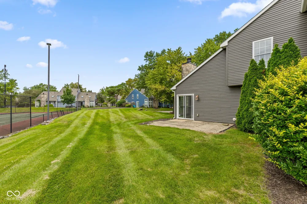 6407 Bayside South Drive Indianapolis, IN 46250