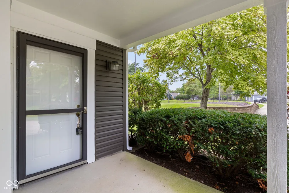 6407 Bayside South Drive Indianapolis, IN 46250