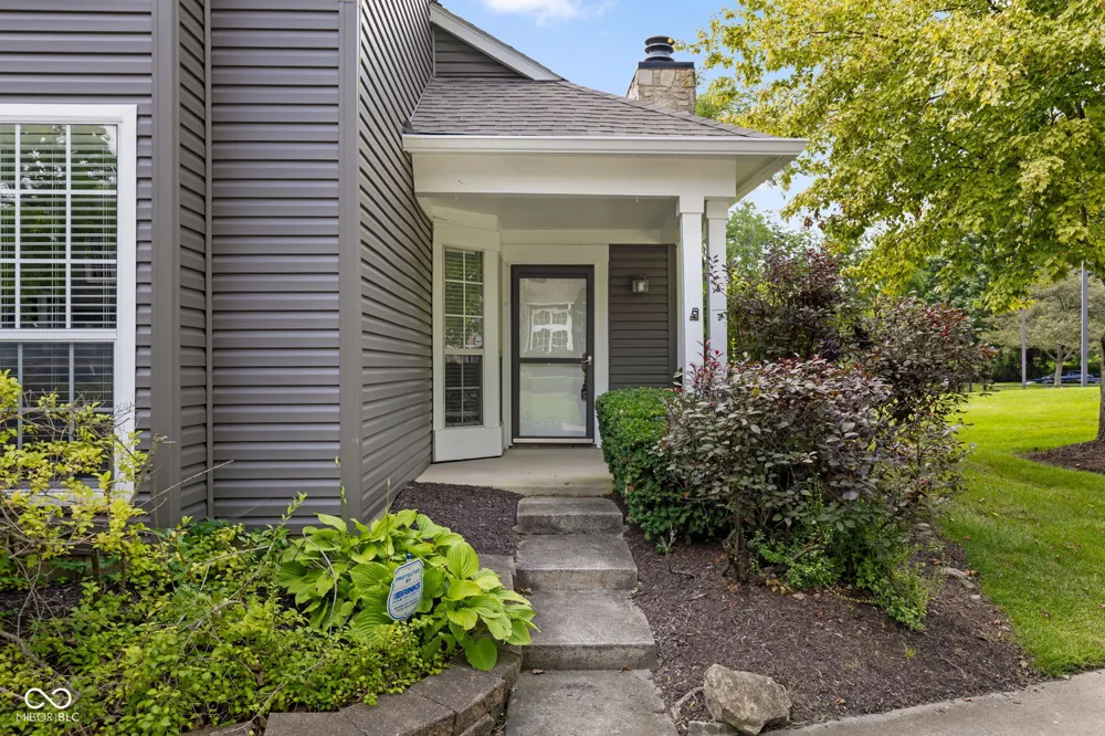 6407 Bayside South Drive Indianapolis, IN 46250