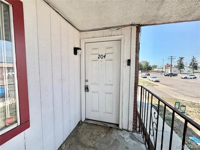 1080 S Eliot Street #204 Denver, CO 80219